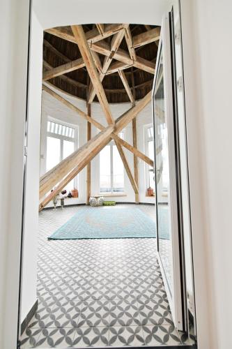 Julius 24: Stylish Heaven - 5 Mins to City Center