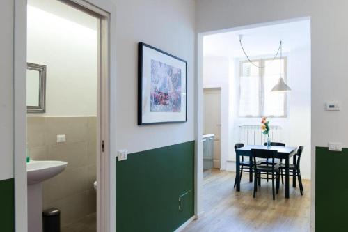 Nice one bedroom apartment nearby Uffizi 2