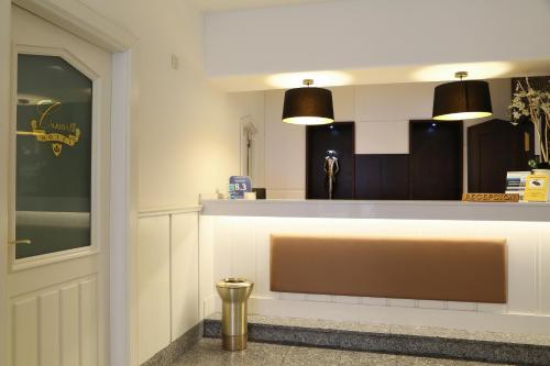 Hostal Carlos III - image 11