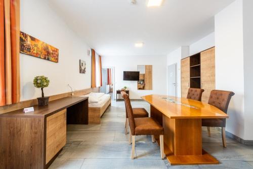 Wels Inn Hotel - image 7