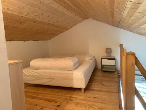 Gite cocon Vassiviere Aux abords du lac in Beaumont-du-Lac