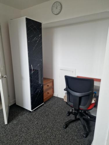 En-Suite Double Room in Haughton Green Denton M34 in Denton
