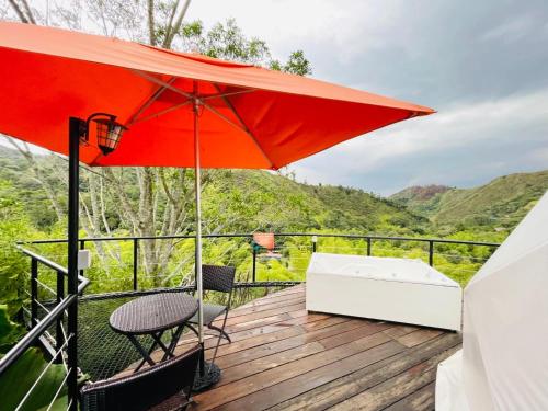 Eco Hotel Glamping La Cristalina in Potrerito