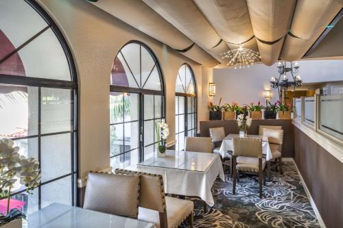 Étterem, Best Western Plus Carpinteria Inn in Carpinteria (Kalifornia)