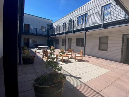 One block walk to gondola ski lockers downstairs River Trail close by! - image 4