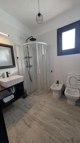 Conacu' Lacului Brebu Conacu' Lacului Brebu