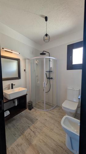 Conacu' Lacului Brebu Conacu' Lacului Brebu