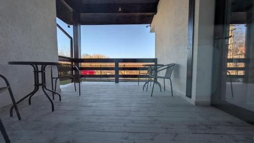 Conacu' Lacului Brebu Conacu' Lacului Brebu