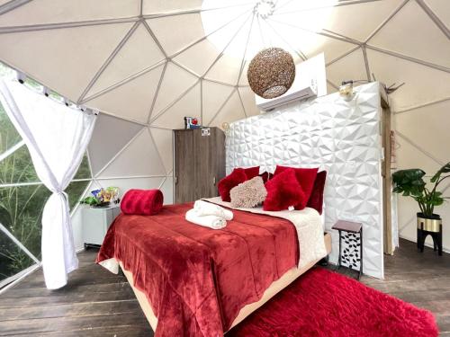 Eco Hotel Glamping La Cristalina in Potrerito