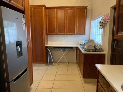 Weeping Classic Lodge