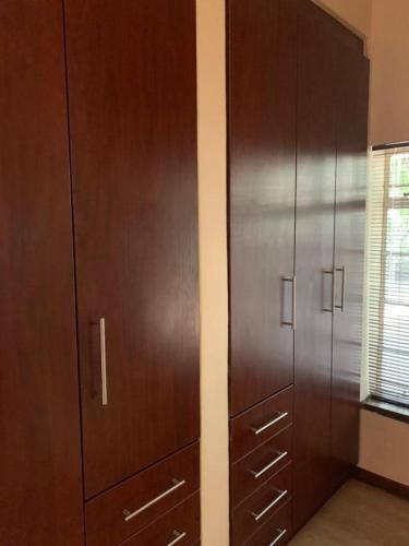 Weeping Classic Lodge