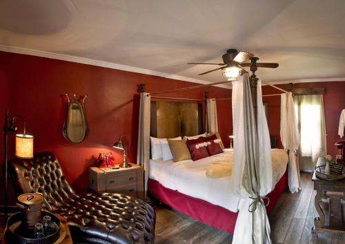 Maxwell Mansion Hotel