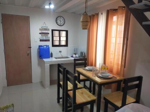 บ้านเดี่ยว 2 ห้องนอน 1 ห้องน้ำส่วนตัว ขนาด  ตร.ม. – ซาน ปาโบล ซิตี้ (Casa de Ligaya San Pablo) in ลากูน่า