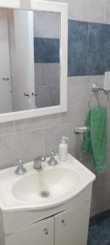 Amplio departamento 3 ambientes YA RESERVADO in 바리오 파르케 루로