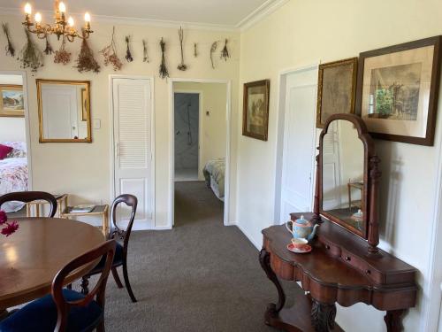 Woodhey Retreat Unit 1 in Karapiro