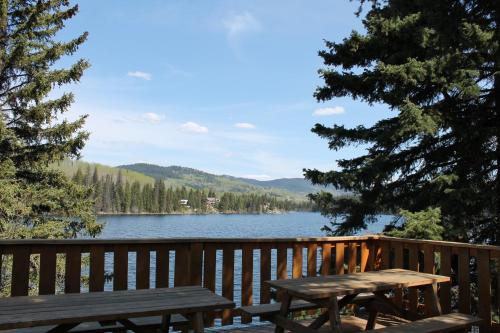 Lac Des Roches Resort