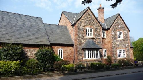 Keepers Lodge 1