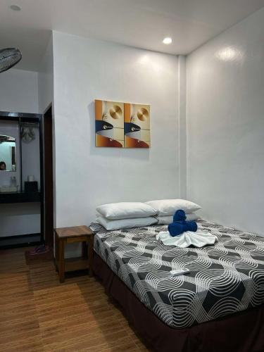 room detail thumbnail 0