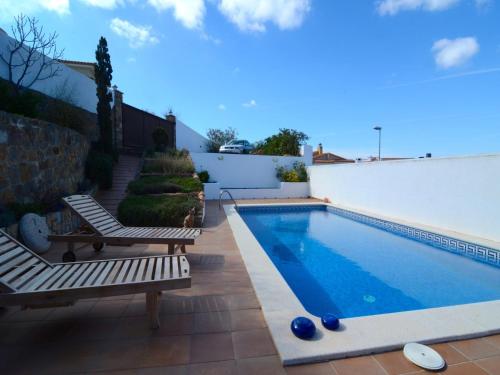 Villa Garbinell with five rooms in Lescala