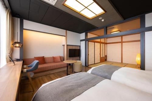 room detail thumbnail 0