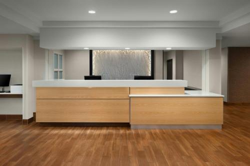 Fairfield Inn & Suites Portland South/Lake Oswego - image 8