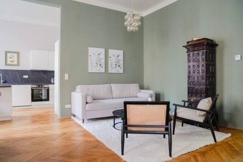 8 Minutes to Inner City I 5 Min walk to Metro I Wifi