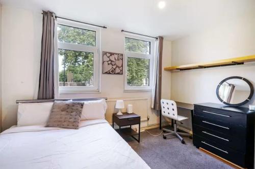 Maida Hill Hububb Stay near Makan Restaurant