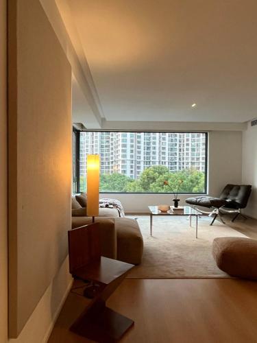 Sunny Abode 中远A 2Bedroom river view near Suzhou River, Shanghai (photo 10)