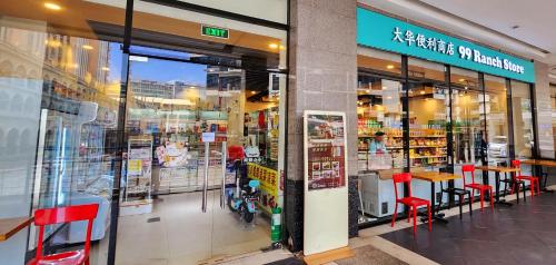 14F BGC Unit 3 mins Walk to The Venice Grand Canal Mall Pet Friendly, Manila (zdjęcie 7)
