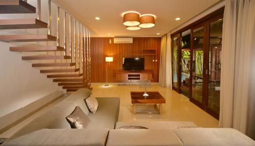 Two-Bedroom Villa with Private Pool image 2