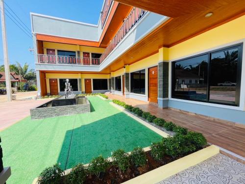 Phueng Luang Hotel & Beach