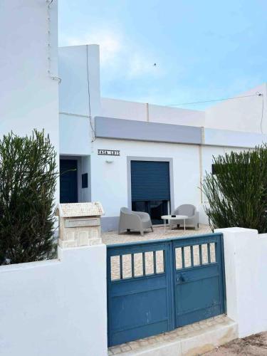 A szálláshely kívülről, Modern house with private Pool in Sagres