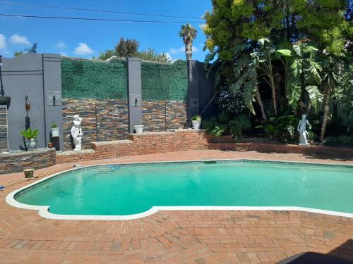 Swimming pool, Palm Estate in Edenvale