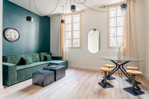 Appartement neuf, plein centre historique, Marsella (foto 6)