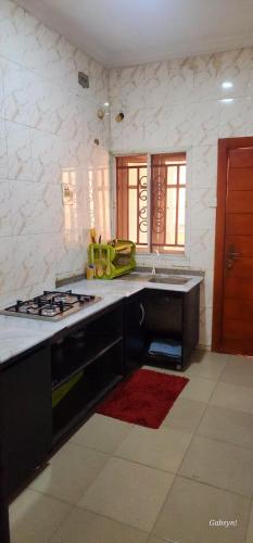 Kitchen, Cardinal Green Apartments in Olowora