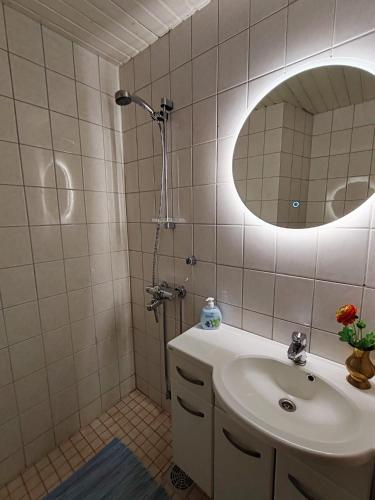 Saarituvat Cottages - image 10