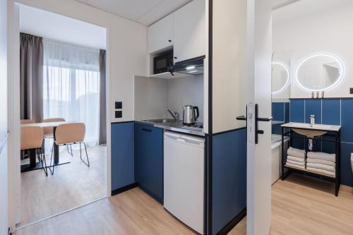 2 bedrooms, 3 beds