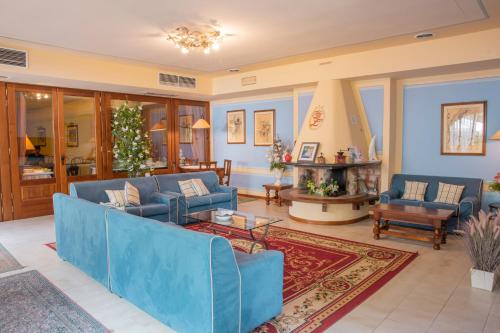 Hotel Ristorante La Lanterna - image 4