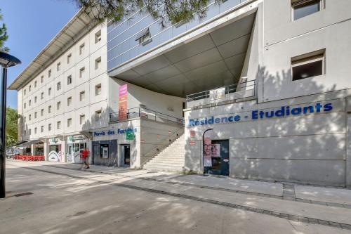 Appartement T2 Port Marianne near Pharmacie de la Mairie