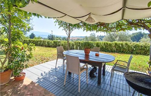  Stunning Apartment In Rignano Sull´arno in Rignano sullʼArno