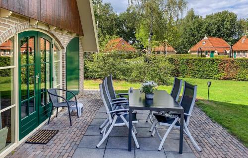  Gorgeous Home In Ijhorst With Wifi in IJhorst