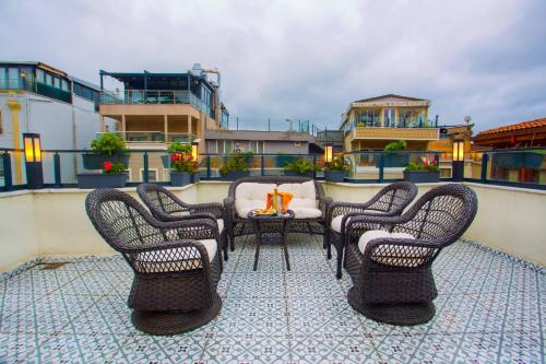 La Vida Hotel Room Type - Suite with Balcony