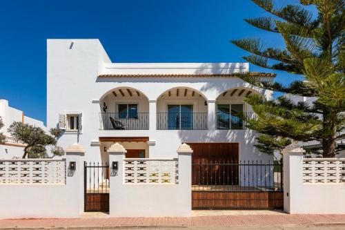 Villa Luna Ibiza Centre 8 Pax gîte à louer Puig d'en Valls