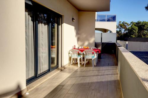 Létesítmények, Modern Vacation Home With Pool In Quarteira in Quarteira Városközpont