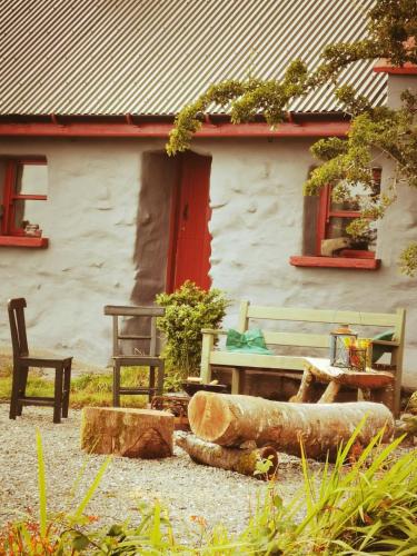 A szálláshely kívülről, Mountain Cottage with Barn Sauna, Clonbur, Galway in Clonbur