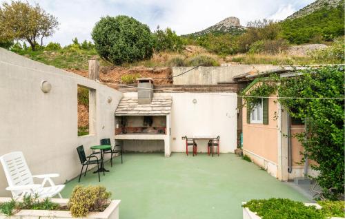 A szálláshely kívülről, Gorgeous Home In Nerezisca With Wifi in Murvica