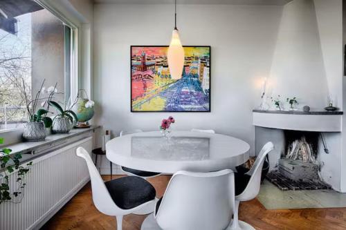 Spacious 5 bedroom house in Stockholm in 릴라 에싱엔