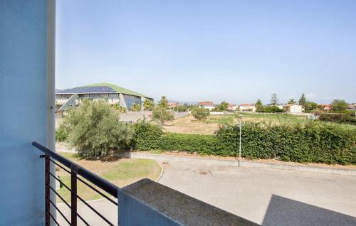  Beautiful Apartment In Isca Marina With Wifi in Badolato