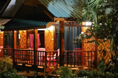 Kohmook Happy time Bungalow in Koh Mook-sziget