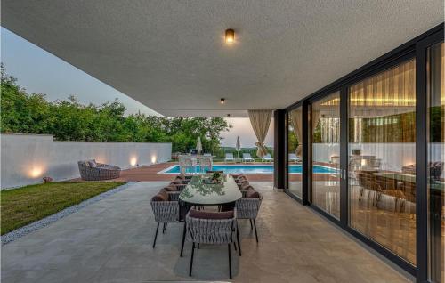 泳池, Villa Eleven in 朗域紮斯柯切羅